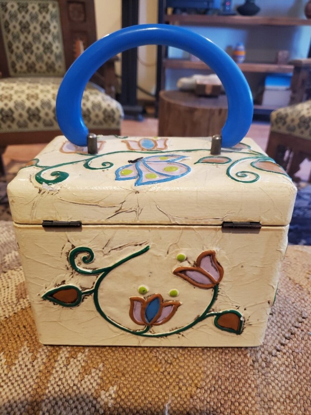 Lady of London vintage box purse - Picture 5 of 10